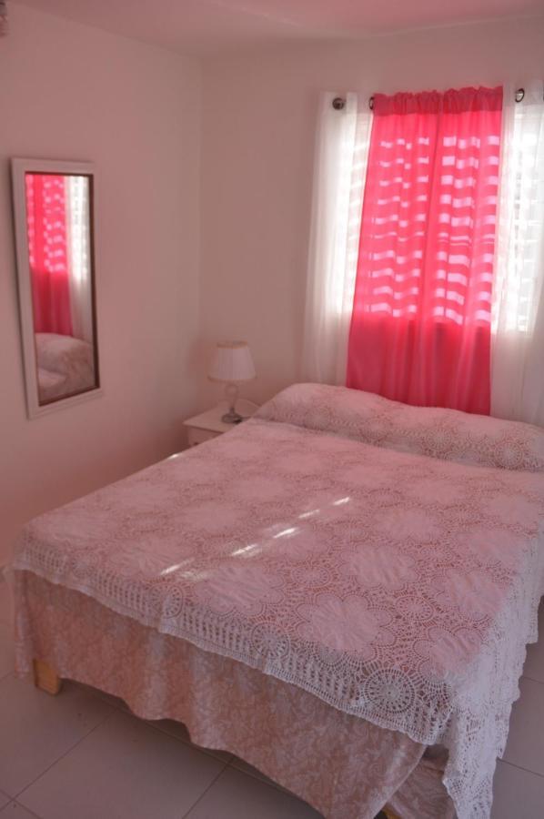 Residencial Lucy Apartment Boca Chica Ngoại thất bức ảnh